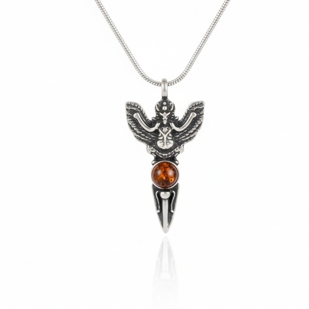 Silver Eagle Pendant Necklace with‎ Garden Quarts Crystal Stone